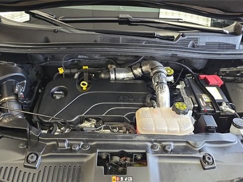 Used 2022 Buick Encore Preferred w/ Safety Package image 27