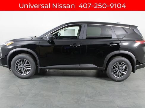 New 2026 Nissan Rogue S image 7