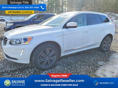 Used 2016 Volvo XC60 T5 Premier w/ Proximity Package