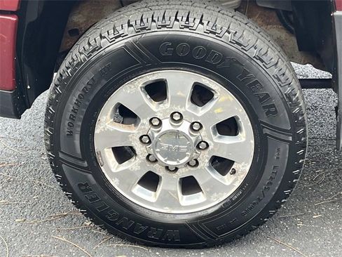 Used 2013 GMC Sierra 3500 Denali w/ Suspension Package, Off-Road image 9