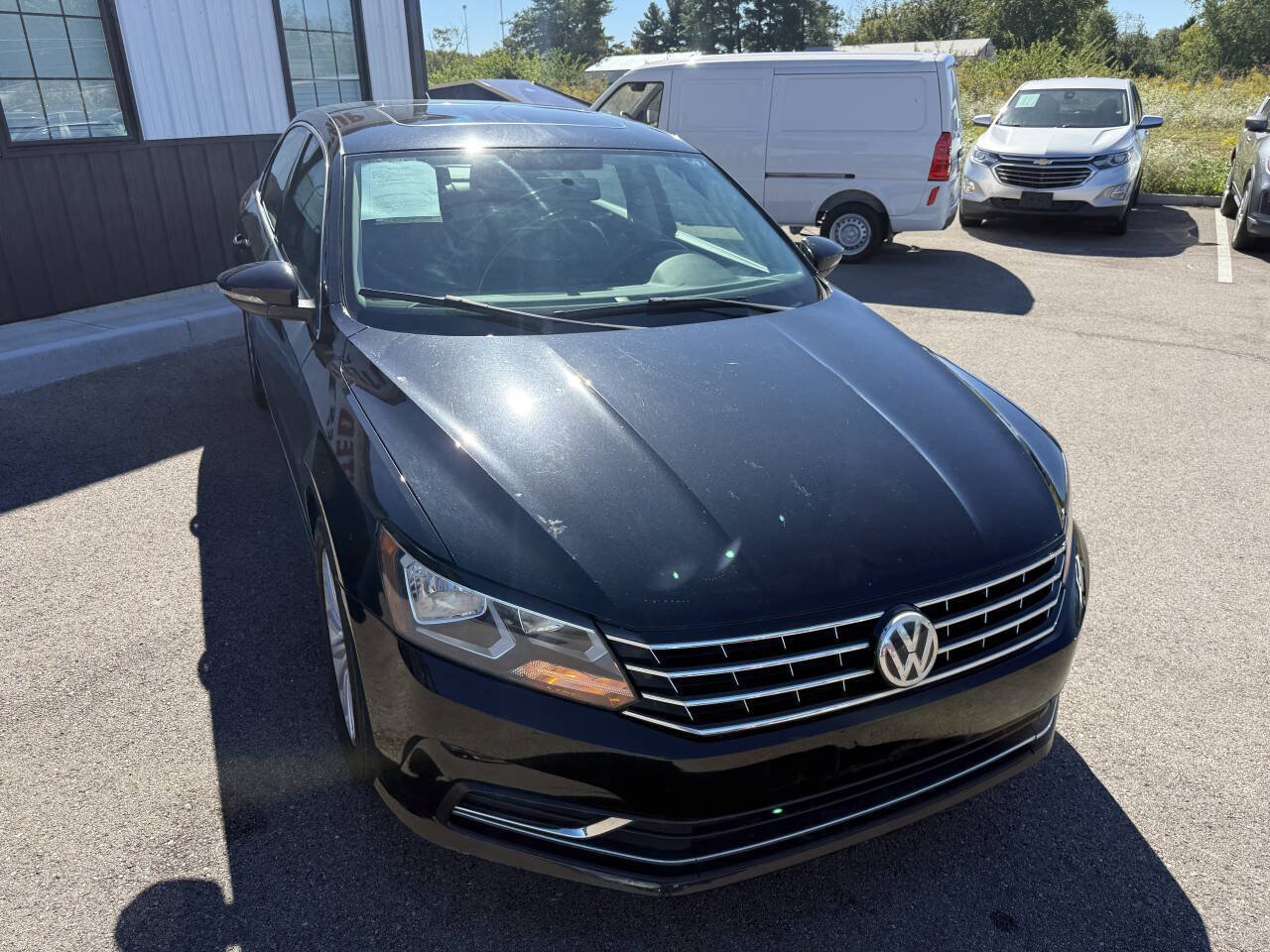 Used 2016 Volkswagen Passat 1.8T SE FWD image 4