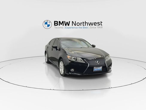 Used 2014 Lexus ES 350 w/ Premium Package FWD image 7