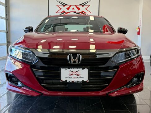 Used 2021 Honda Accord Sport image 2