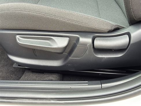 New 2025 Kia K4 LX image 11