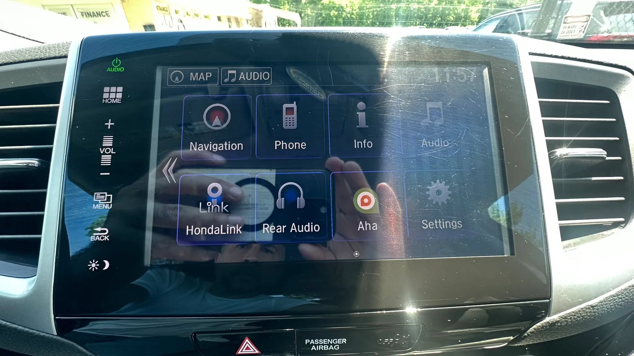Used 2016 Honda Pilot Touring image 16