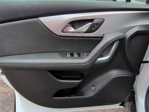 Certified 2024 Chevrolet Blazer LT w/ Convenience Package image 21