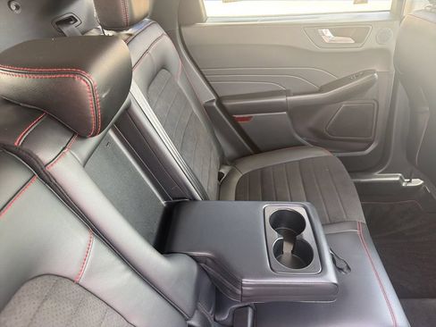 Used 2022 Ford Escape SEL w/ SEL Stealth AWD Package image 41