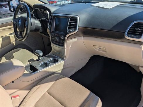 Used 2015 Jeep Grand Cherokee Laredo w/ Quick Order Package 23E image 35