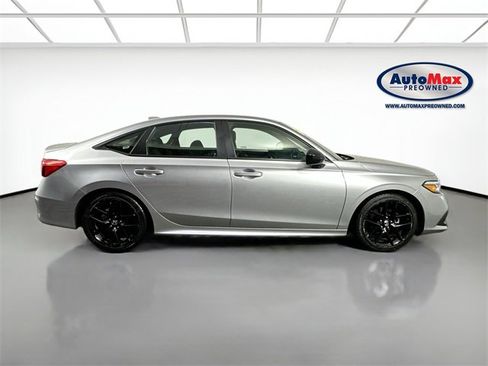 Used 2024 Honda Civic Sport image 9