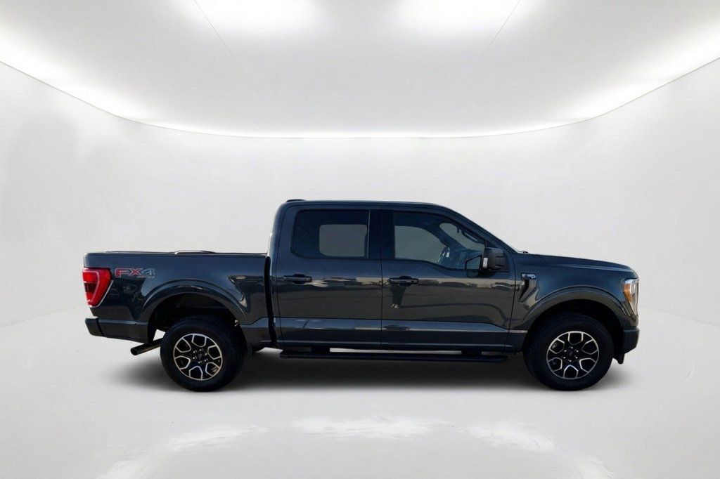 Used 2021 Ford F150 XLT w/ Equipment Group 302A High AWD/4WD image 4