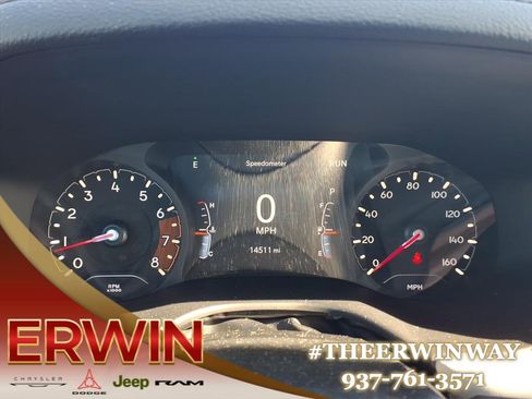 Certified 2024 Jeep Compass Limited image 27