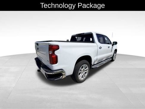 Used 2023 Chevrolet Silverado 1500 LTZ w/ LTZ Premium Package AWD/4WD image 5