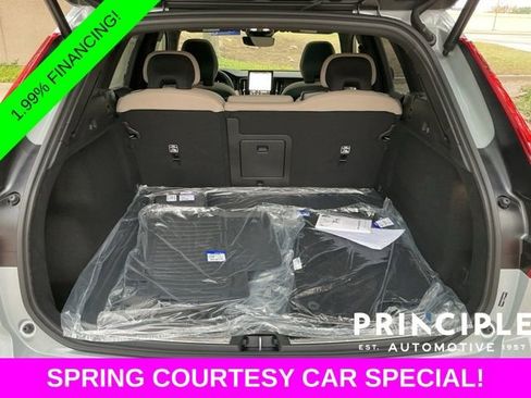 New 2026 Volvo XC60 B5 Plus w/ Protection Package Premier AWD/4WD image 29