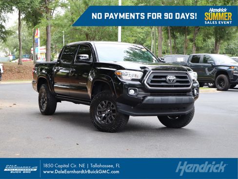 Used 2020 Toyota Tacoma SR5 w/ SR5 Appearance Package (SM) RWD image 1
