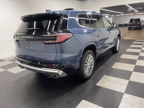 New 2026 GMC Acadia Denali FWD image 4