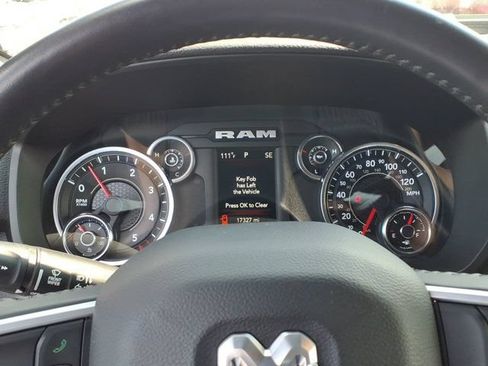 Used 2023 RAM 1500 Big Horn AWD/4WD image 19