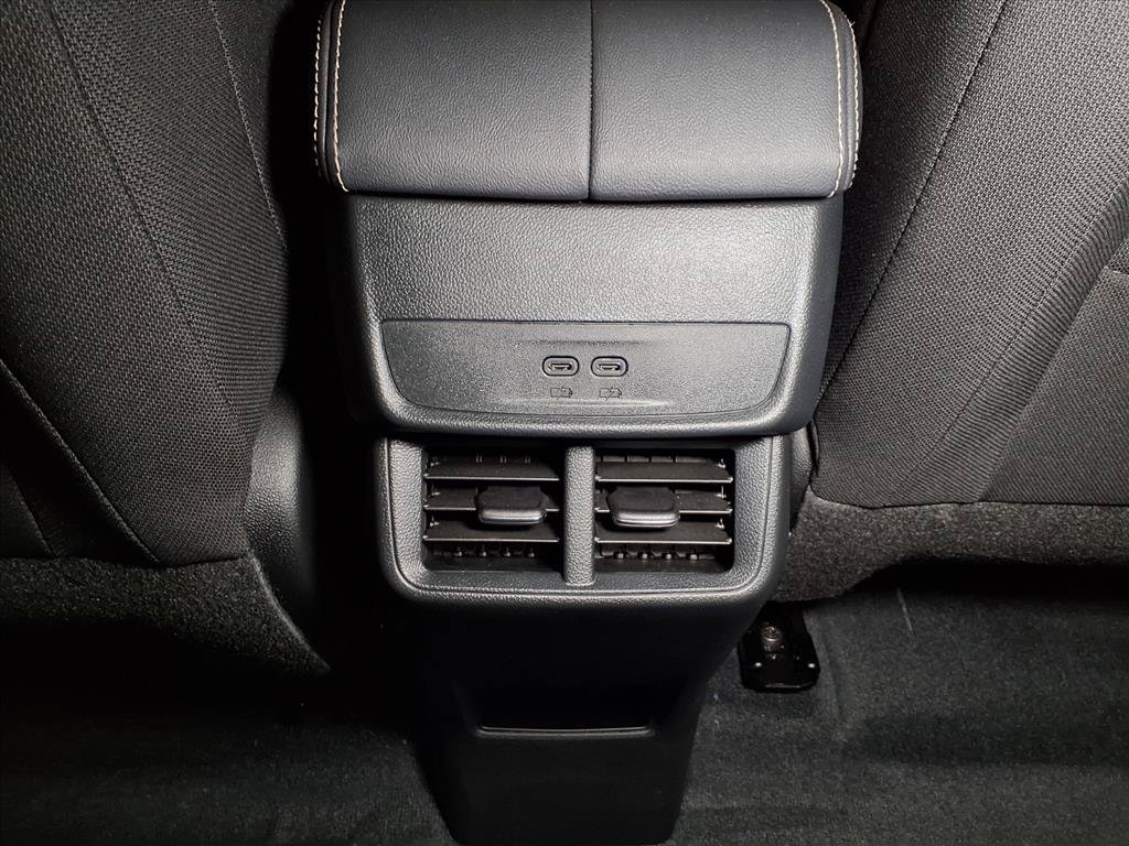 Used 2026 GMC Terrain Elevation w/ Black Edition FWD image 13