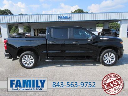 New 2025 Chevrolet Silverado 1500 Custom