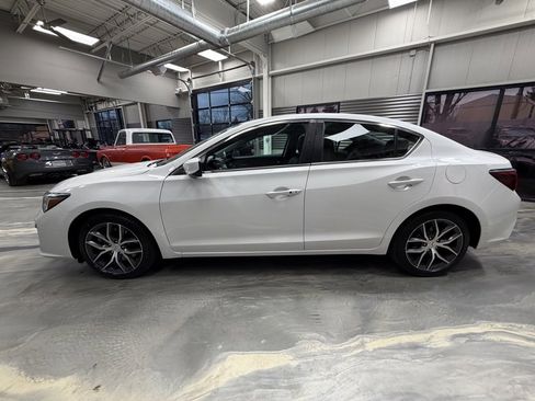 Used 2019 Acura ILX Premium Package image 38