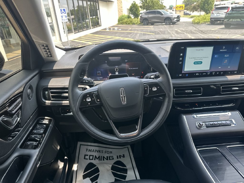 Used 2026 Lincoln Aviator Reserve w/ Jet Appearance Package AWD/4WD image 11