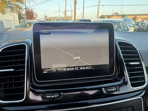 Used 2016 Mercedes-Benz GLE 450 4MATIC Coupe image 21