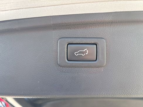 Used 2015 Subaru Outback 2.5i Premium AWD/4WD image 39