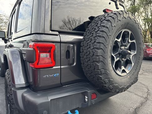 Certified 2022 Jeep Wrangler Unlimited Rubicon 4xe w/ Steel Bumper Group image 8