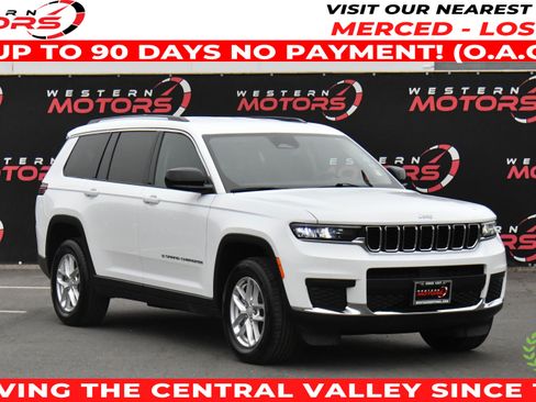 Used 2023 Jeep Grand Cherokee L Laredo image 1