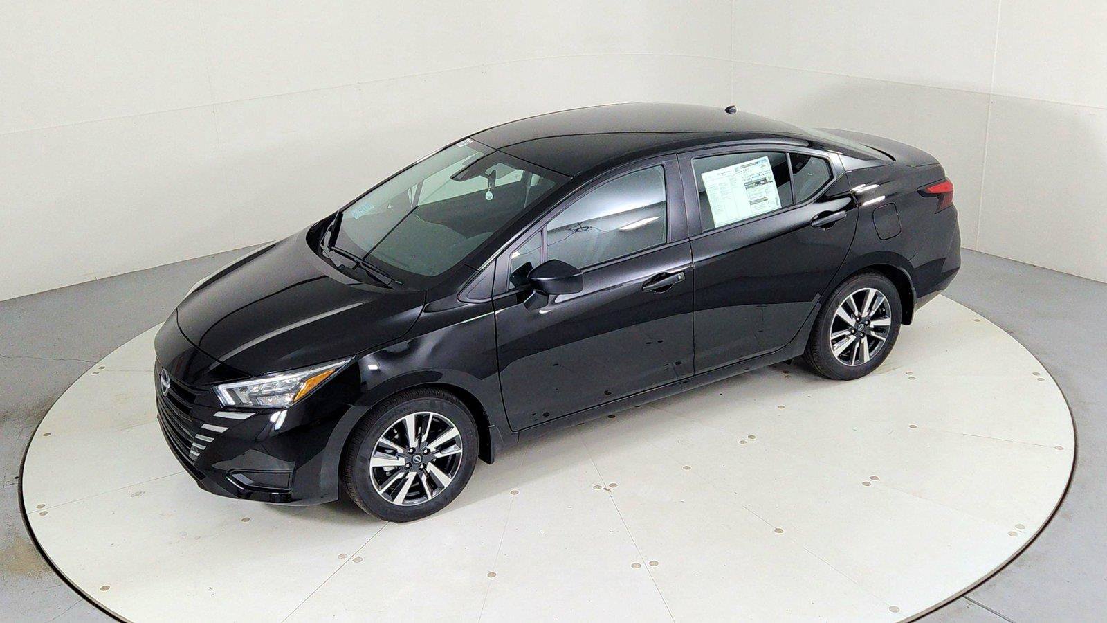 Used 2025 Nissan Versa S w/ S Plus Package FWD image 35