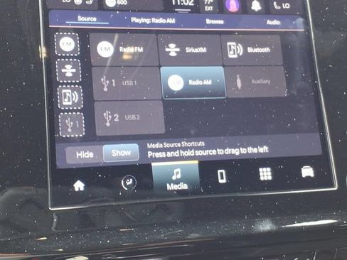 Used 2025 Jeep Grand Cherokee Altitude RWD image 6