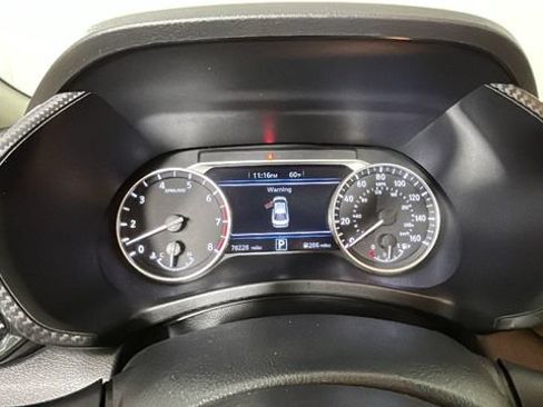 Used 2020 Nissan Sentra SV w/ SV Premium Package FWD image 17