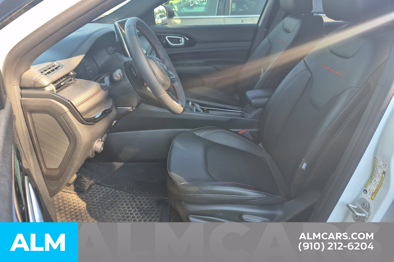 Used 2023 Jeep Compass Trailhawk AWD/4WD image 8