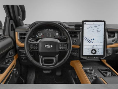 Used 2024 Ford Expedition Max XLT image 4