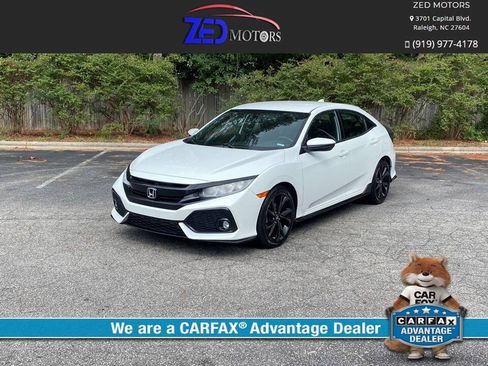Used 2017 Honda Civic Sport image 1