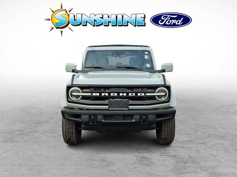 Certified 2024 Ford Bronco Outer Banks image 2