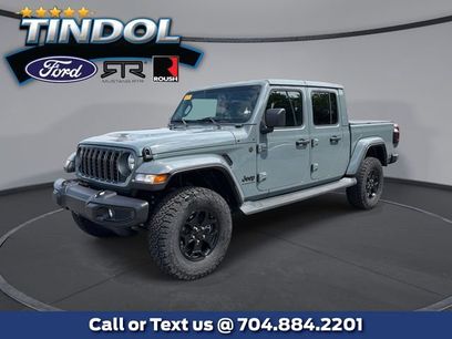 Used 2024 Jeep Gladiator Sport