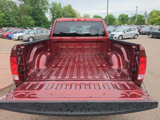 Used 2019 RAM 1500 Express AWD/4WD image 19