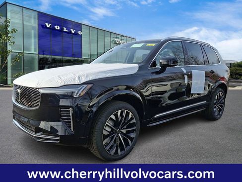 New 2026 Volvo XC90 B6 Plus w/ Protection Package Premier image 2