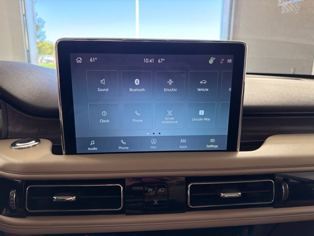 Used 2023 Lincoln Aviator Reserve w/ Equipment Group 201A AWD/4WD image 39