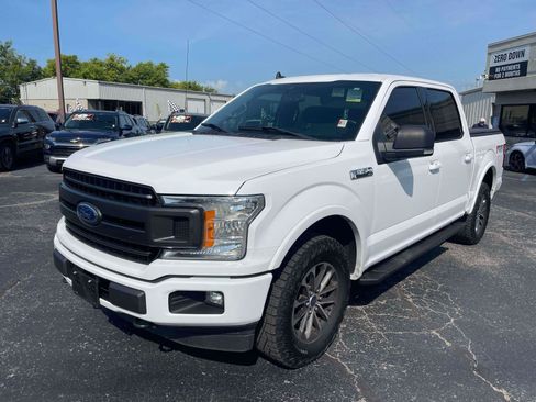 Used 2019 Ford F150 XLT w/ Equipment Group 302A Luxury AWD/4WD image 3