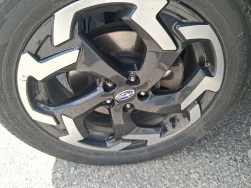 Used 2021 Subaru Crosstrek 2.5i Limited AWD/4WD image 25