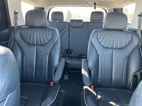 Used 2023 Hyundai Palisade Limited image 26