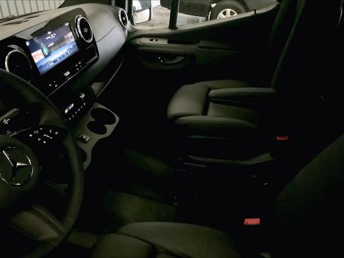 New 2026 Mercedes-Benz Sprinter 2500 image 24