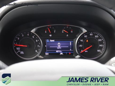 Used 2022 GMC Terrain SLE FWD image 28