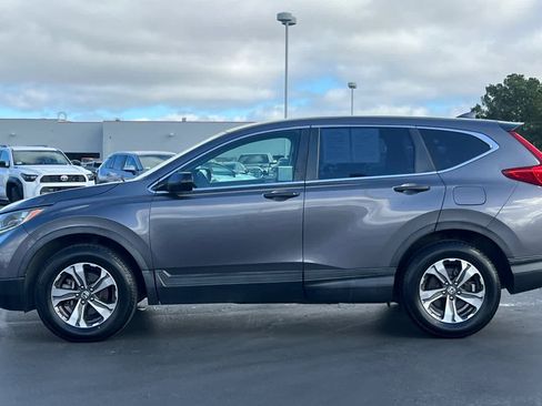 Used 2018 Honda CR-V LX image 9