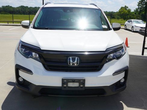 Used 2021 Honda Pilot Special Edition image 2