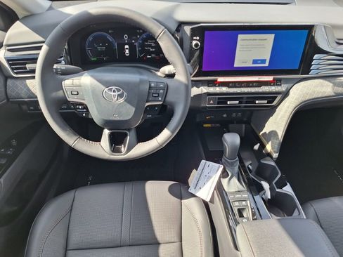 New 2026 Toyota Camry XLE image 9