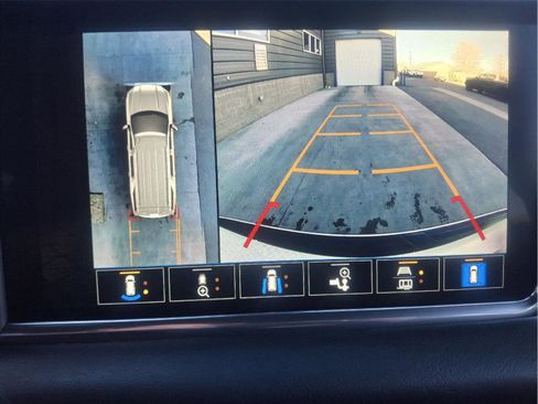 Used 2022 GMC Yukon Denali w/ Max Trailering Package image 28