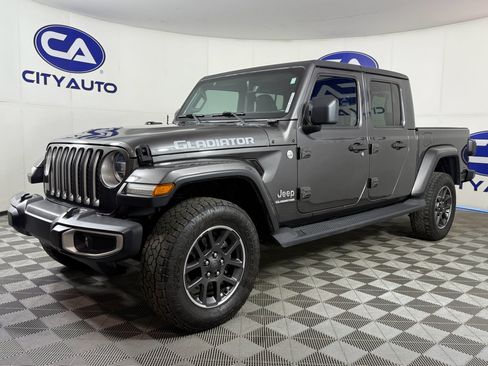 Used 2020 Jeep Gladiator Overland image 27