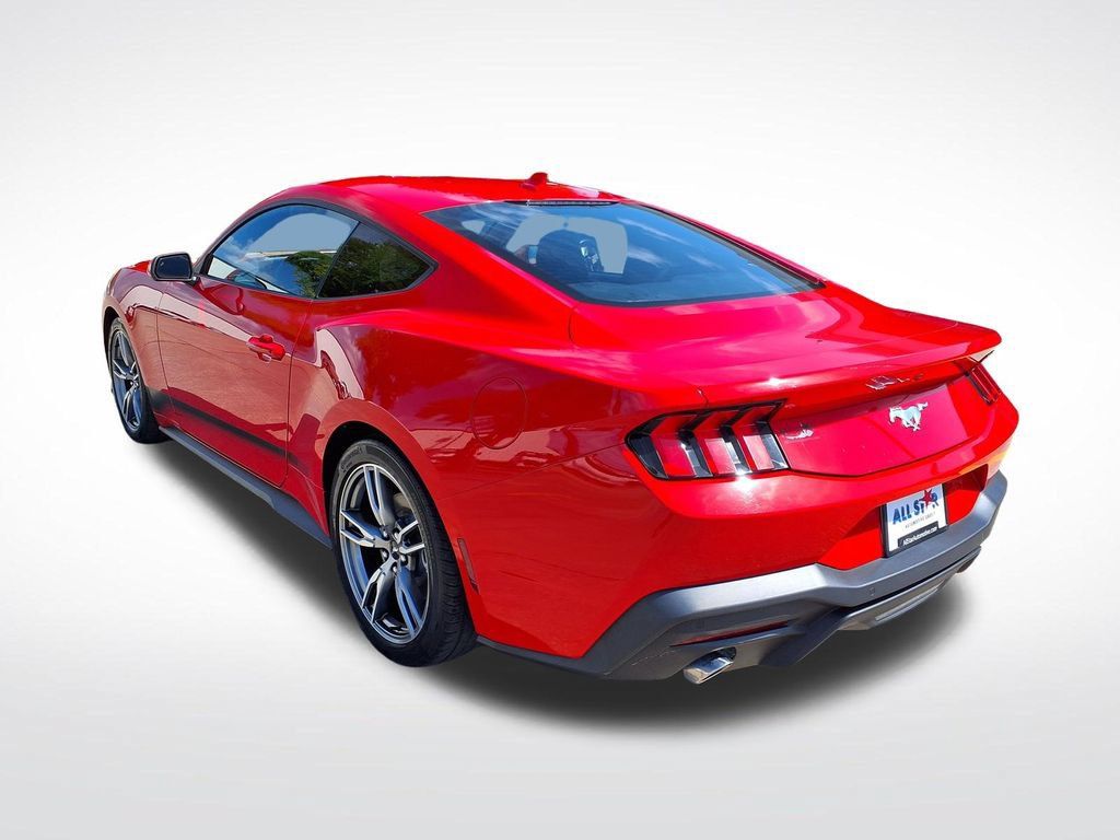 Used 2024 Ford Mustang Coupe RWD image 8